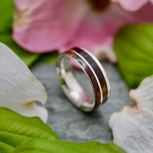 Un Lado Asi dogwood and sterling silver wedding band, handmade in Louisville