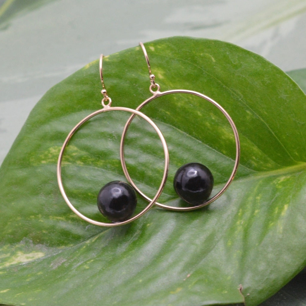 Orbit Earrings with Patacón Seed and Yellow Gold - circle dangle gold earrings eco friendly earrings organic earrings black pearl Earrings