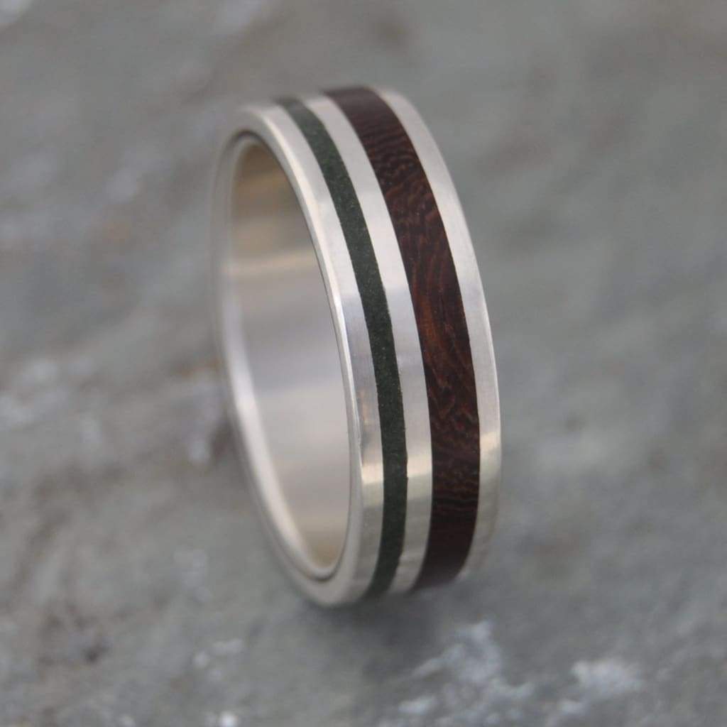 Jade and Wood Ring Rayo de Luz Verde - Naturaleza Organic Jewelry & Wood Rings