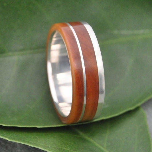 Un Lado Asi Wood Ring Guayacan Wood Ring - Naturaleza Organic Jewelry & Wood Rings