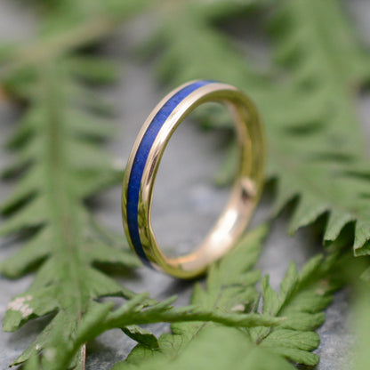 Yellow Gold Lados Lapis Lazuli Wedding Ring - Naturaleza Organic Jewelry