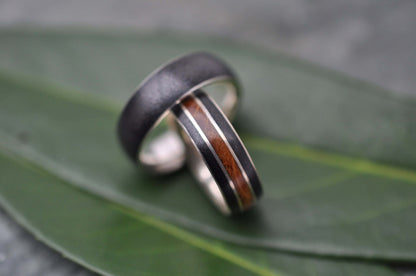 Siempre Volcanic Sand Black Titanium Ring: Eco-friendly Recycled
