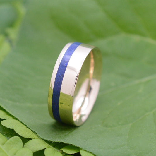 Gold ring with lapis lazuli inlay and 14k yellow gold, Equinox design