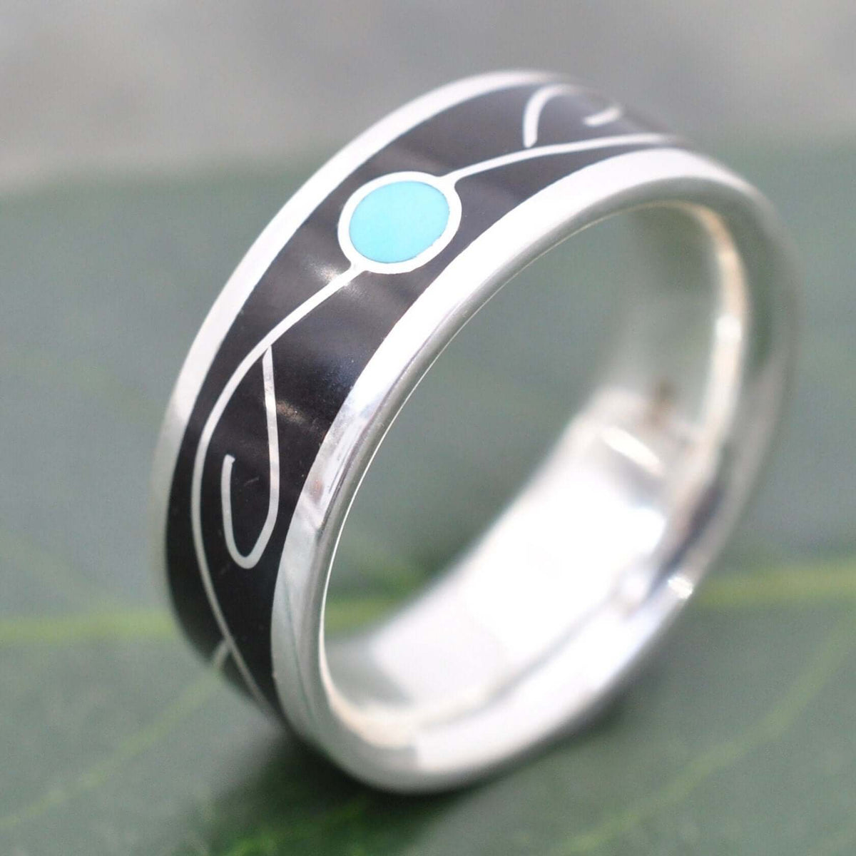 Wood and silver ring with turquoise vine inlay and black coyol, Vida design