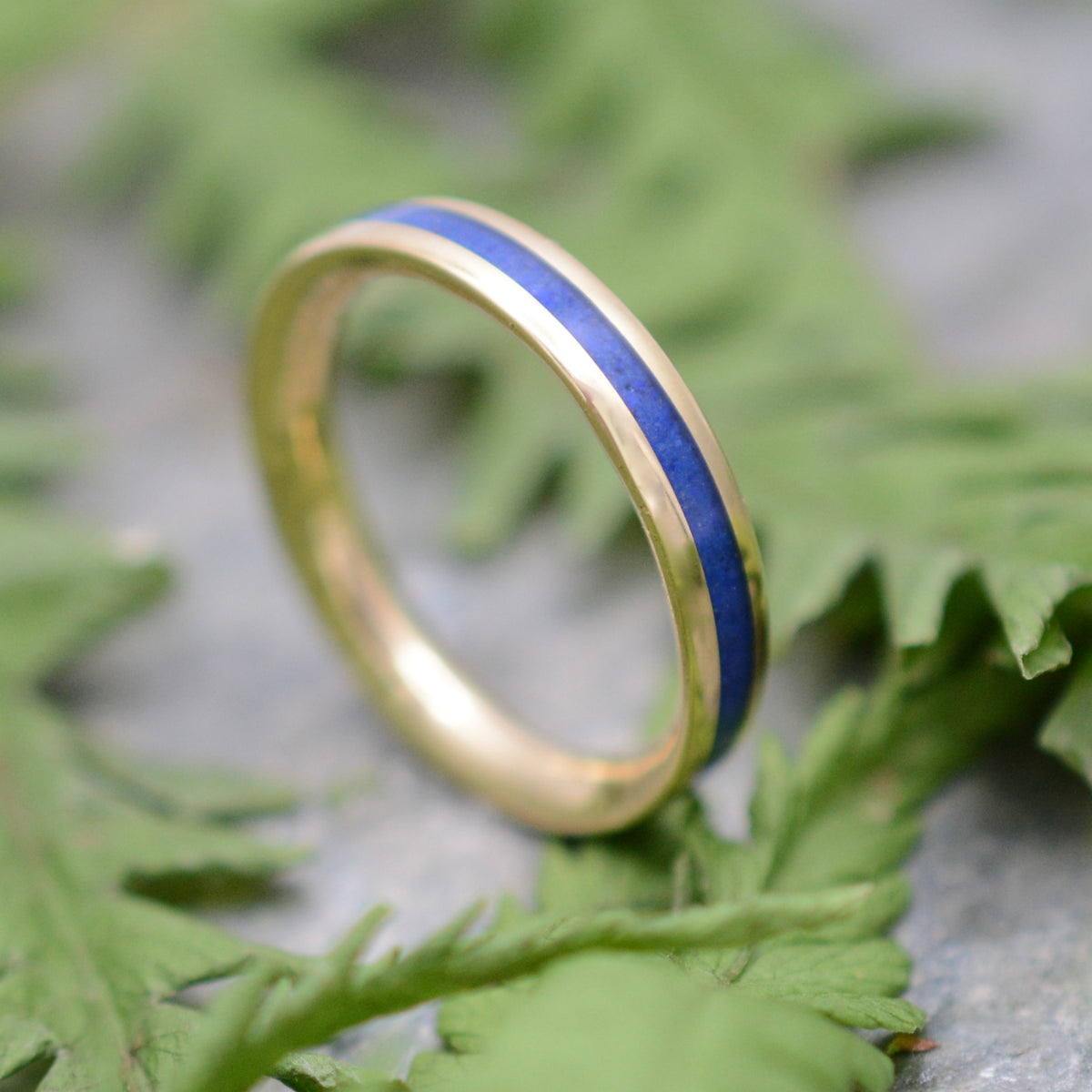 Sustainable lapis lazuli wedding ring with yellow gold, made to order