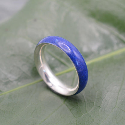 Lapis lazuli Siempre ring showing blue stone inlay and silver band