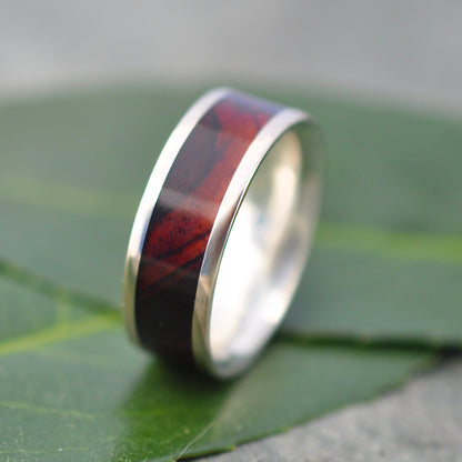 Naturaleza Organic Jewelry cocobolo wood wedding ring with recycled white gold. 