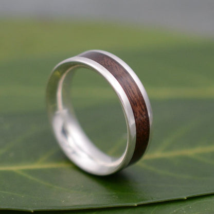 White Gold Lados Walnut Wood Ring, Ecofriendly White Gold Wood Wedding Band, 14k White Gold Wood Wedding Ring, Mens Gold Wood Ring