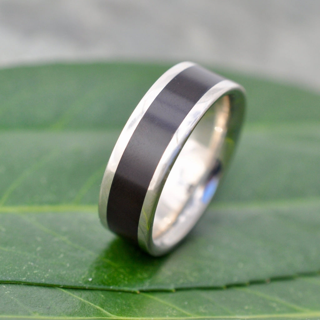 Comfort Fit Lados Coyol Seed Wood Ring with 14k White Gold showcasing a black wood inlay.