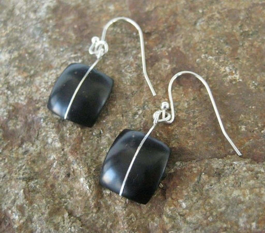 Cuadrado - square organic coyol earrings with silver inlay - Naturaleza Organic Jewelry & Wood Rings