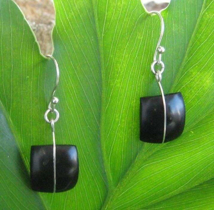 Cuadrado - square organic coyol earrings with silver inlay - Naturaleza Organic Jewelry & Wood Rings