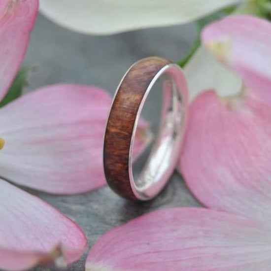 Sustainable wedding ring with recycled sterling silver and dogwood