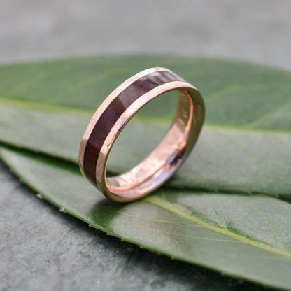 Hammered Lados Rose Gold Comfort Fit Carbon Wood Ring, Rose Gold Wood Wedding Band, Pink Gold Wedding Ring, Rose Gold Mens Wedding Band