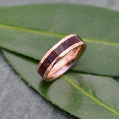 Hammered Lados Rose Gold Comfort Fit Carbon Wood Ring, Rose Gold Wood Wedding Band, Pink Gold Wedding Ring, Rose Gold Mens Wedding Band