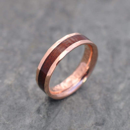 Hammered Lados Rose Gold Comfort Fit Bourbon Barrel Wood Ring, Rose Gold Wood Wedding Band, Pink Gold Wedding Ring, Rose Gold Mens  Band