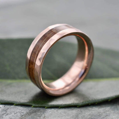 Hammered Lados Rose Gold Comfort Fit Bourbon Barrel Wood Ring, Rose Gold Wood Wedding Band, Pink Gold Wedding Ring, Rose Gold Mens  Band