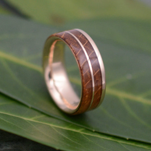 Bourbon barrel wedding ring with 14k rose gold, Un Lado Asi design