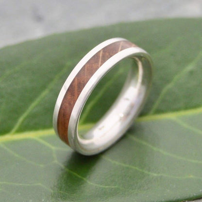 Comfort Lados Bourbon Barrel Wedding Band - Naturaleza Organic Jewelry & Wood Rings