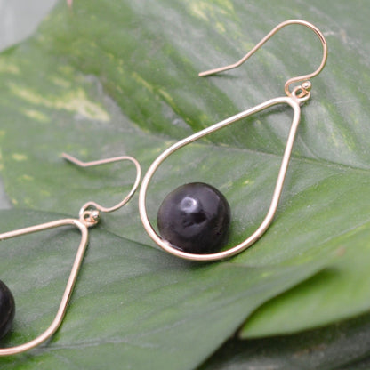 Lagrima Earrings with Patacón Seed and Yellow Gold - teardrop dangle goldr earrings ecofriendly earrings organic earrings black pearl