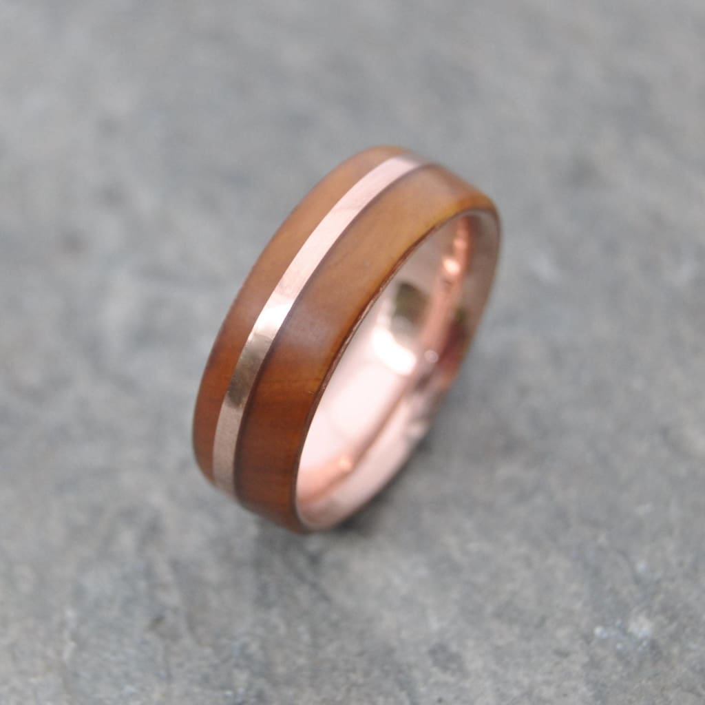 Rose Gold Solsticio Guayacán Wood Ring, Lignum Vitae and Rose Gold Wooden Wedding Band,  Eco friendly Ring, Rose Gold And Wood Wedding Ring
