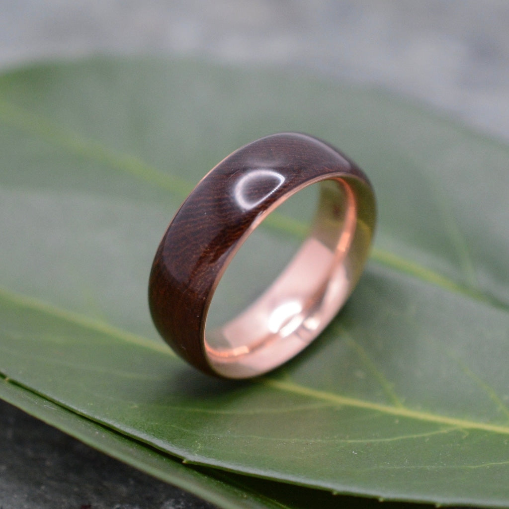 Eco-friendly rose gold wedding band with nacascolo and recycled 14k rose gold