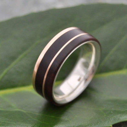 Sustainable rose gold wood ring with nacascolo and recycled metals