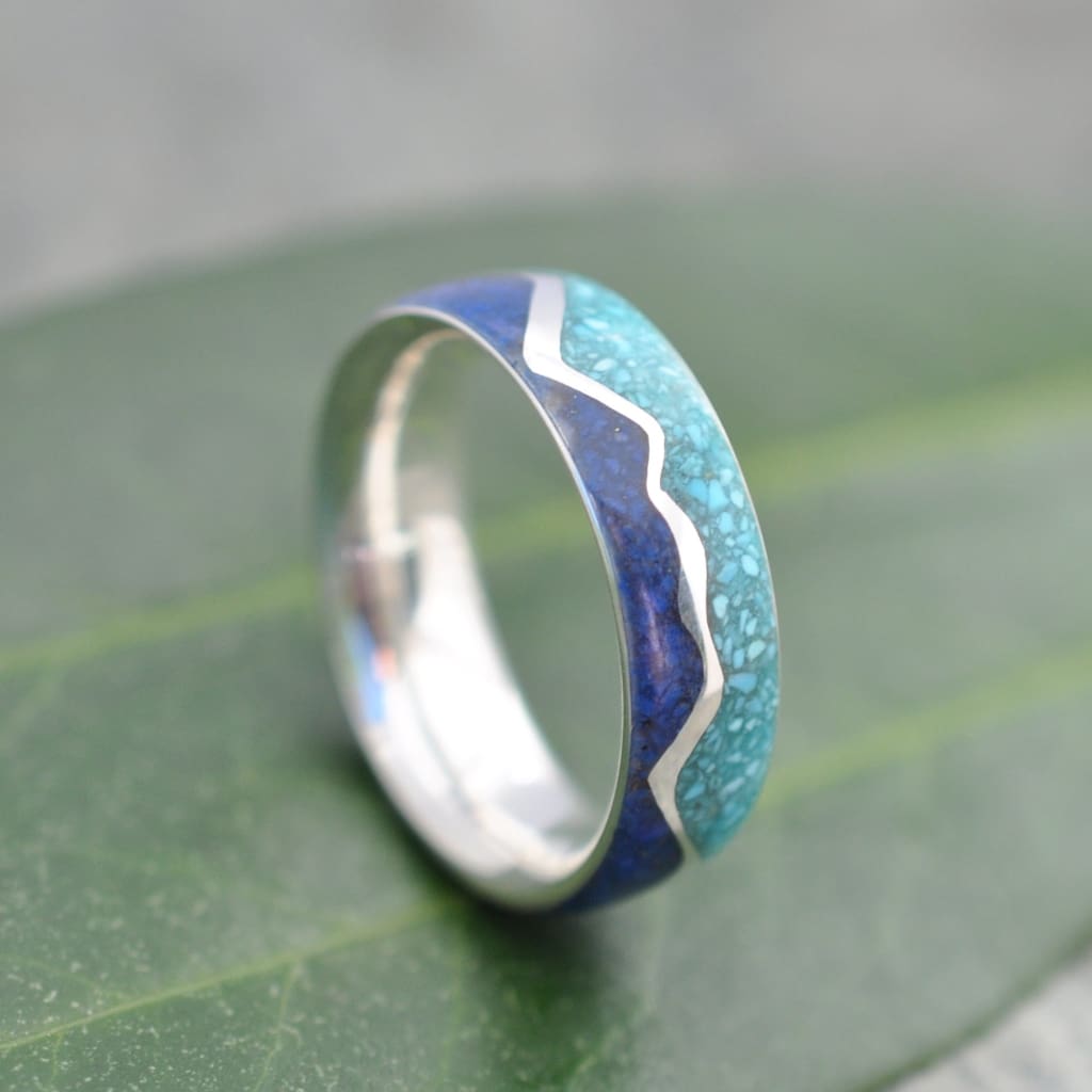 Wavy mountain ring with turquoise and lapis stone detail view
