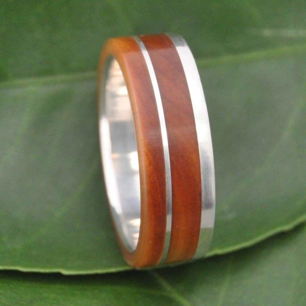 Un Lado Asi Wood Ring Guayacan Wood Ring - Naturaleza Organic Jewelry & Wood Rings