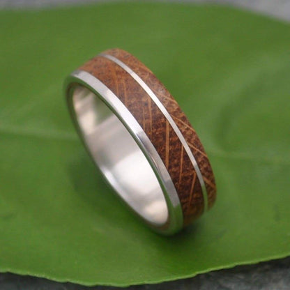 Kentucky Bourbon Barrel Wedding Band, Un Lado Asi Wood Ring - Naturaleza Organic Jewelry & Wood Rings