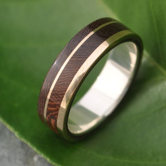 Un Lado Asi Nacascolo Wood with Gold and Silver Wooden Ring Yellow Gold Wood Rings
